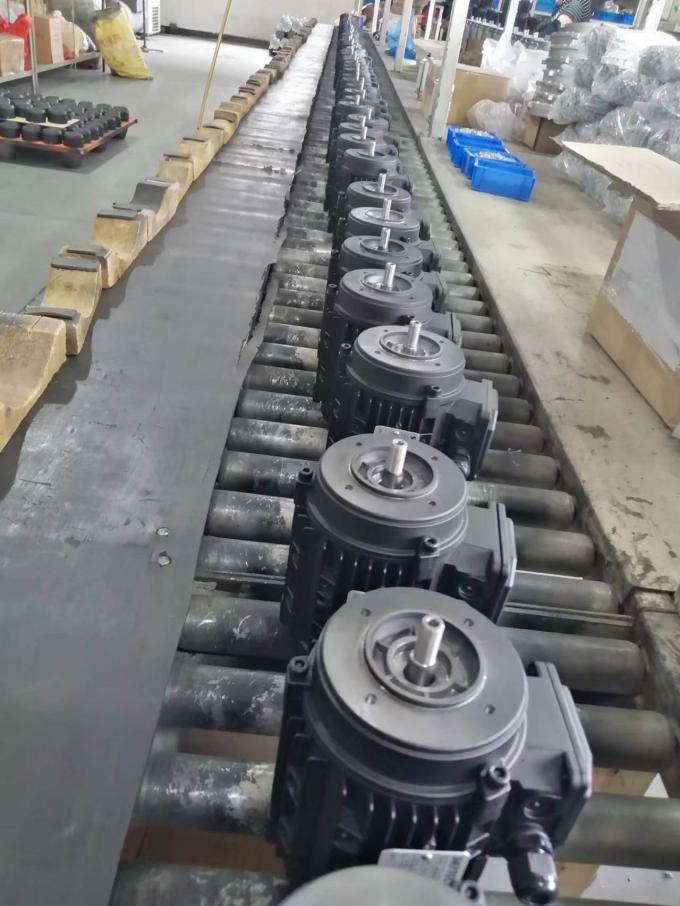 Jednofazowy 2,2 kW 3HP silnik prądu bieżącego 380V 50HZ 2300 obr./min. 16