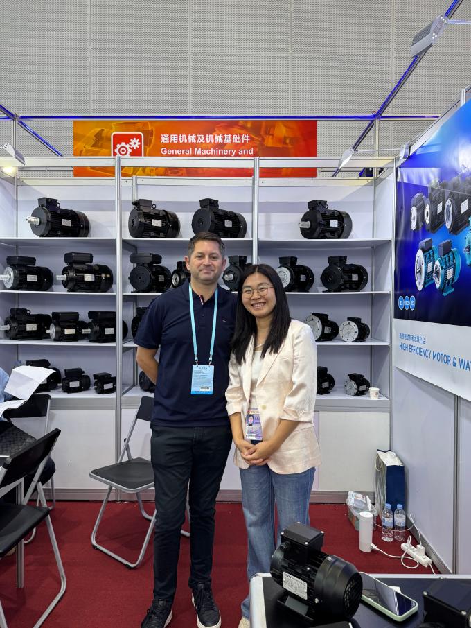 Three-Phase 5.5KW 7.5HP Electric AC Motor 380V 50HZ 1500 RPM Explosion-Proof Enclosed Aluminium Housing 110V For AR Pump 15